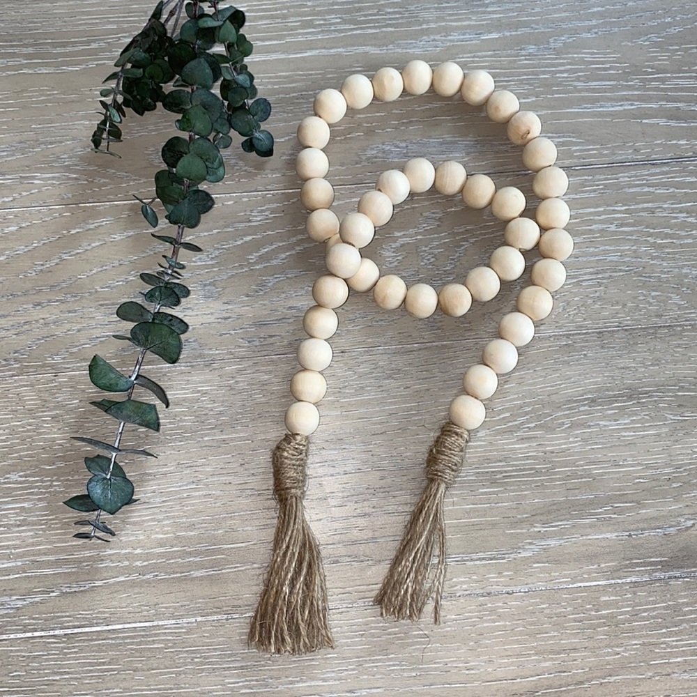 Natural Wooden garland with tassels 🌿